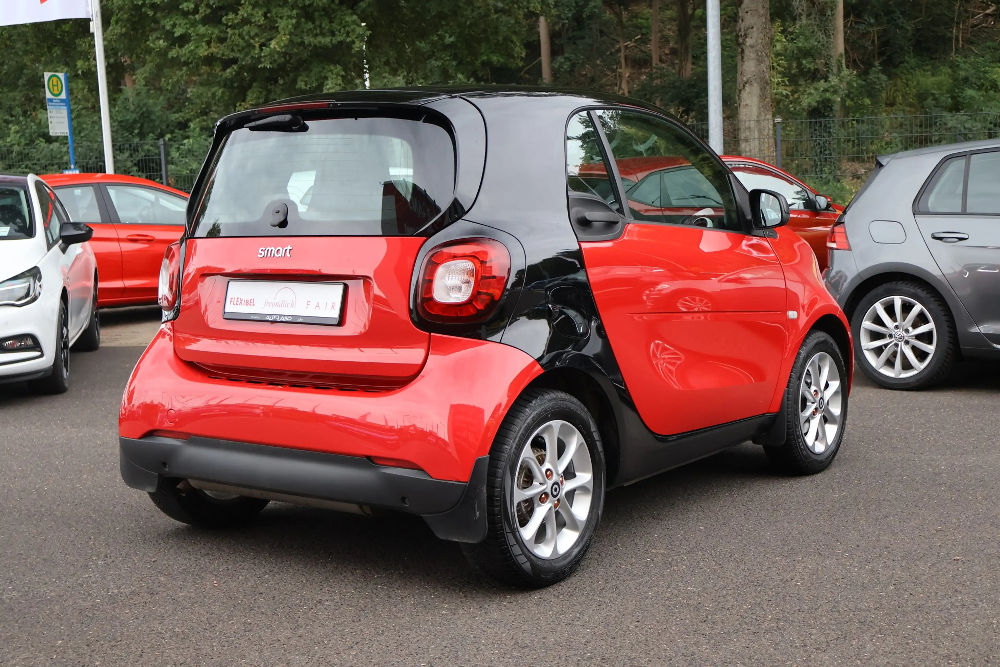 smart forTwo fortwo coupe 1.0 Basis Tempomat Sitzheizung USB — photo 4