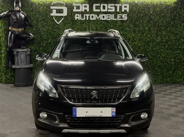 Peugeot 2008 view 6
