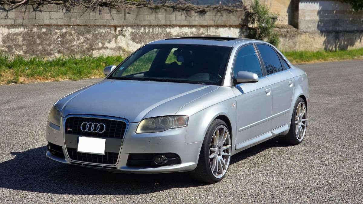 Audi S4