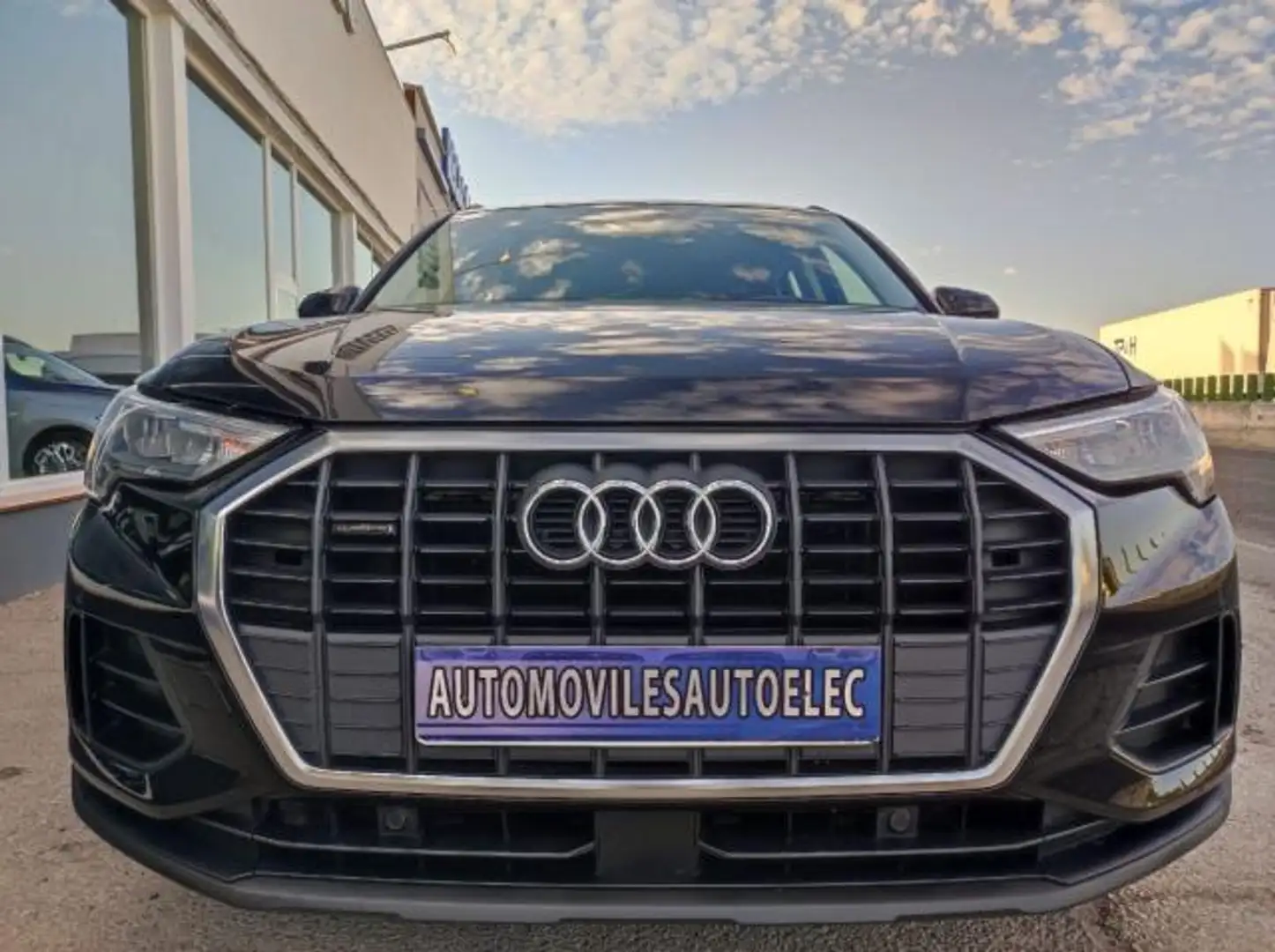 Audi Q3 2.0TDI quattro 110kW Negro - 1