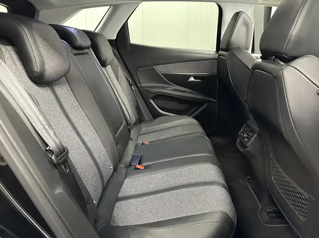 Peugeot 3008 view 14