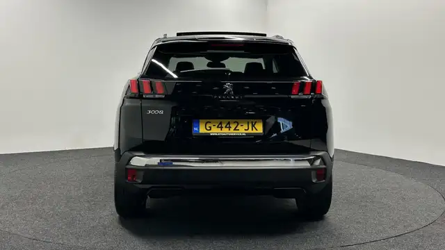 Peugeot 3008 view 6