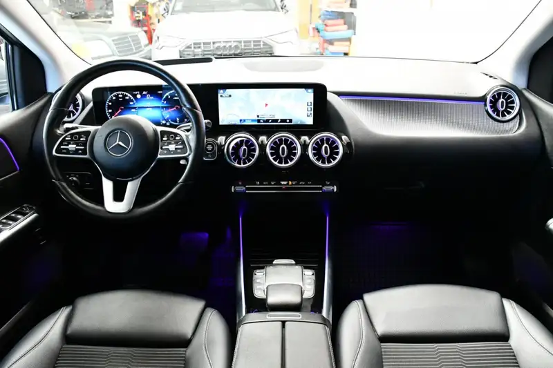 Annonce voiture d'occasion Mercedes-Benz B 220 - CARADIZE