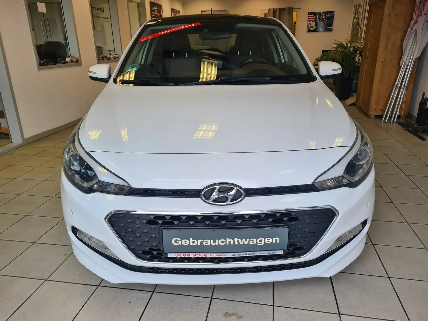 Hyundai i20 Style / KLIMA / PANORAMADACH/GARANTIE Weiß - 2