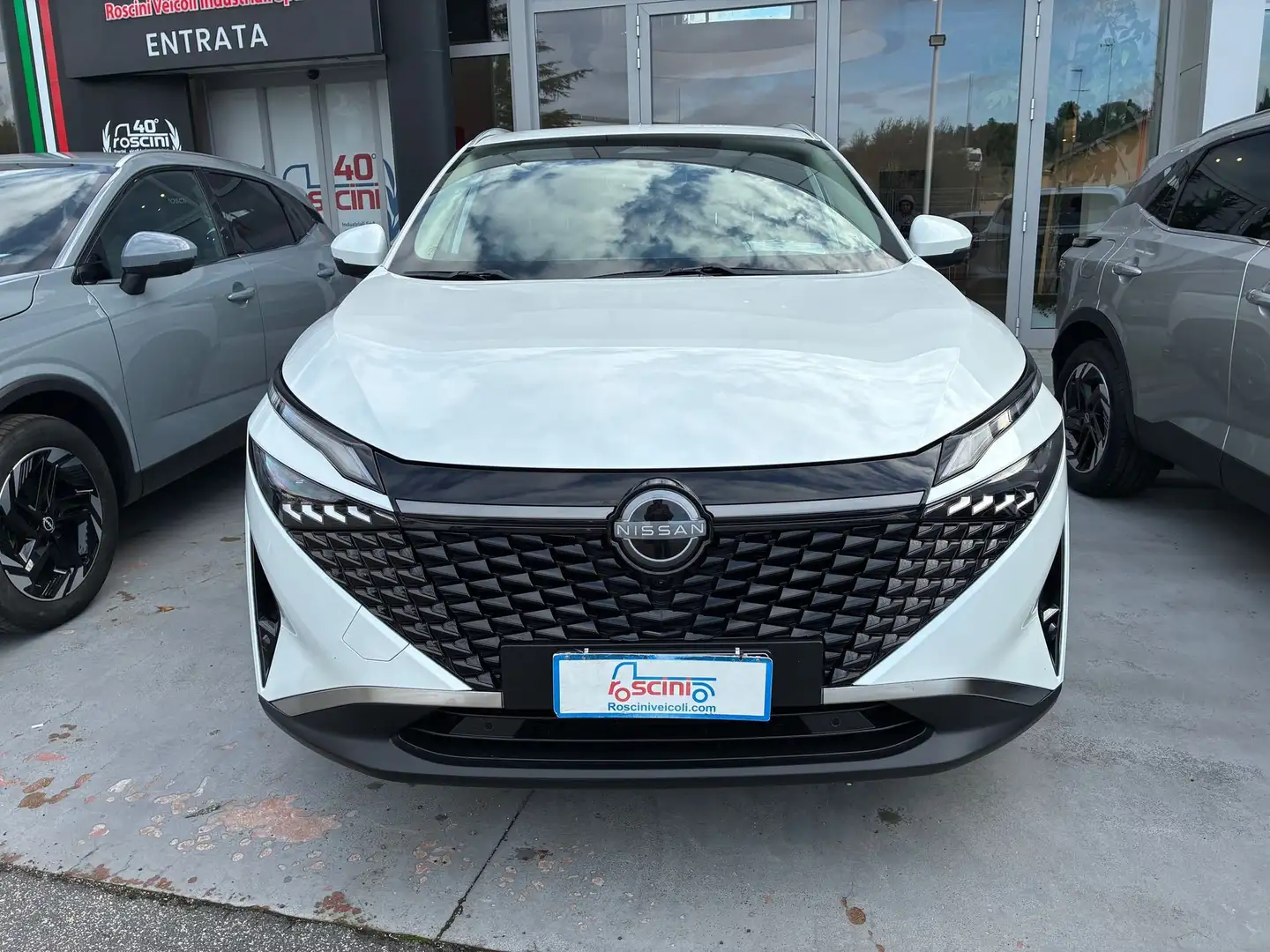 Nissan Qashqai Qashqai MHEV 158 CV Xtronic N-Connecta Weiß - 2