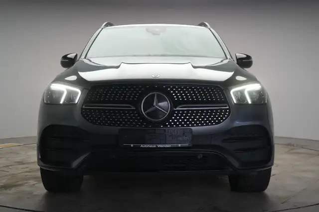 Mercedes-Benz GLE view 2