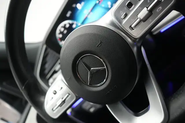Mercedes-Benz GLE view 25