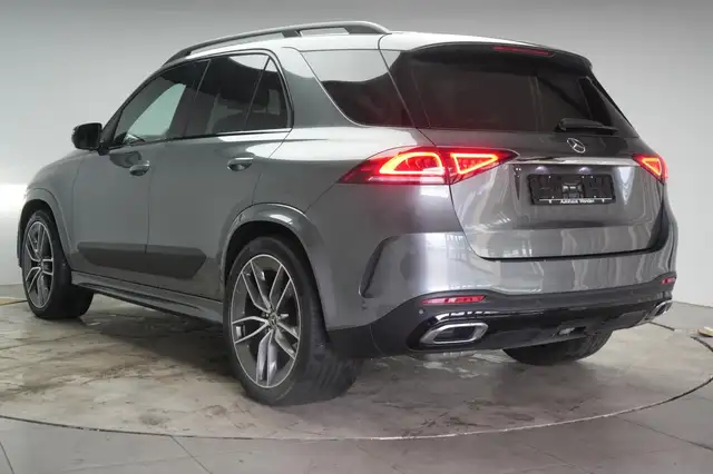 Mercedes-Benz GLE view 5