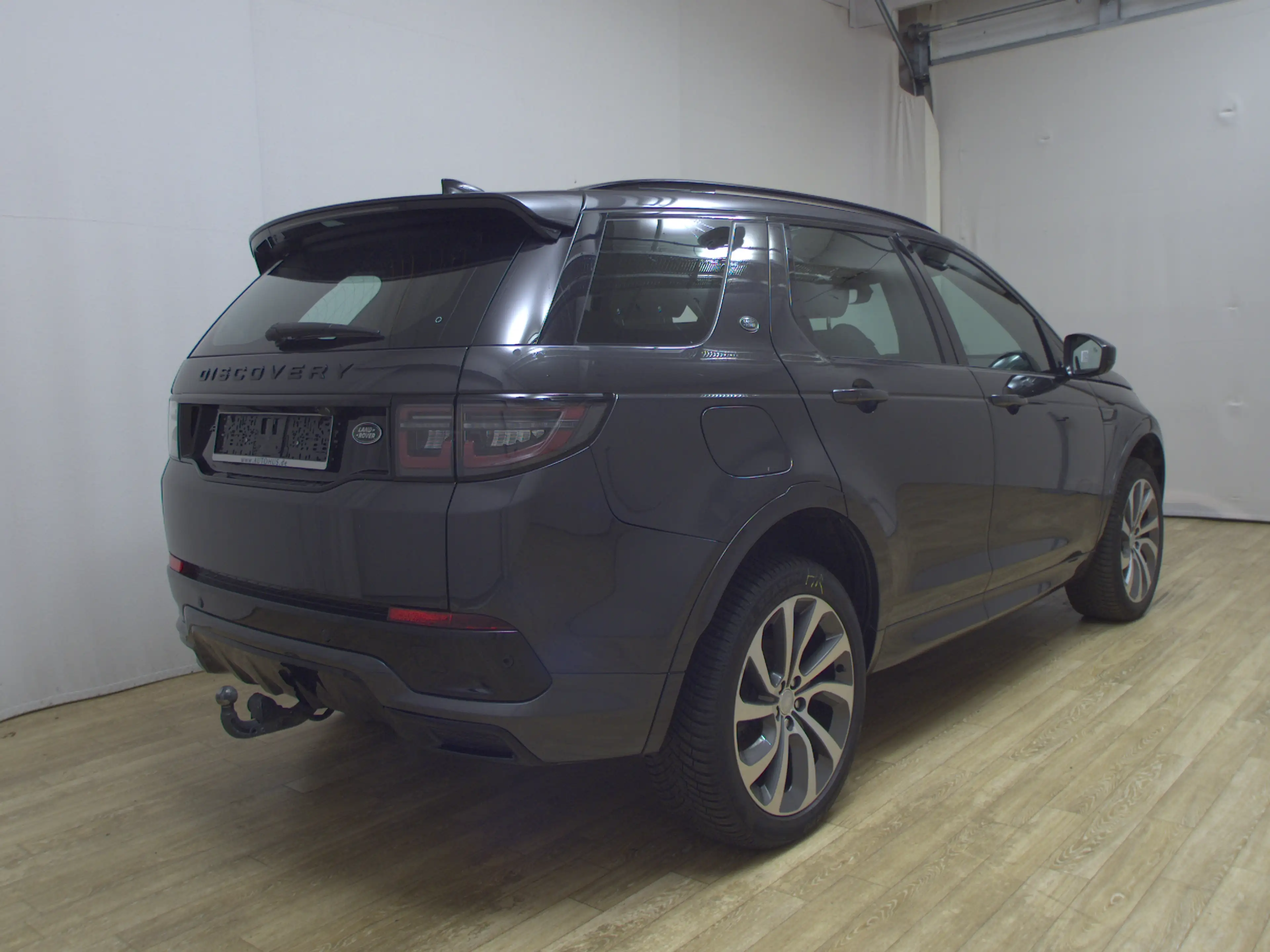 Land Rover Discovery Sport D200 AWD HSE R-Dynamic Navi Pano — photo 4