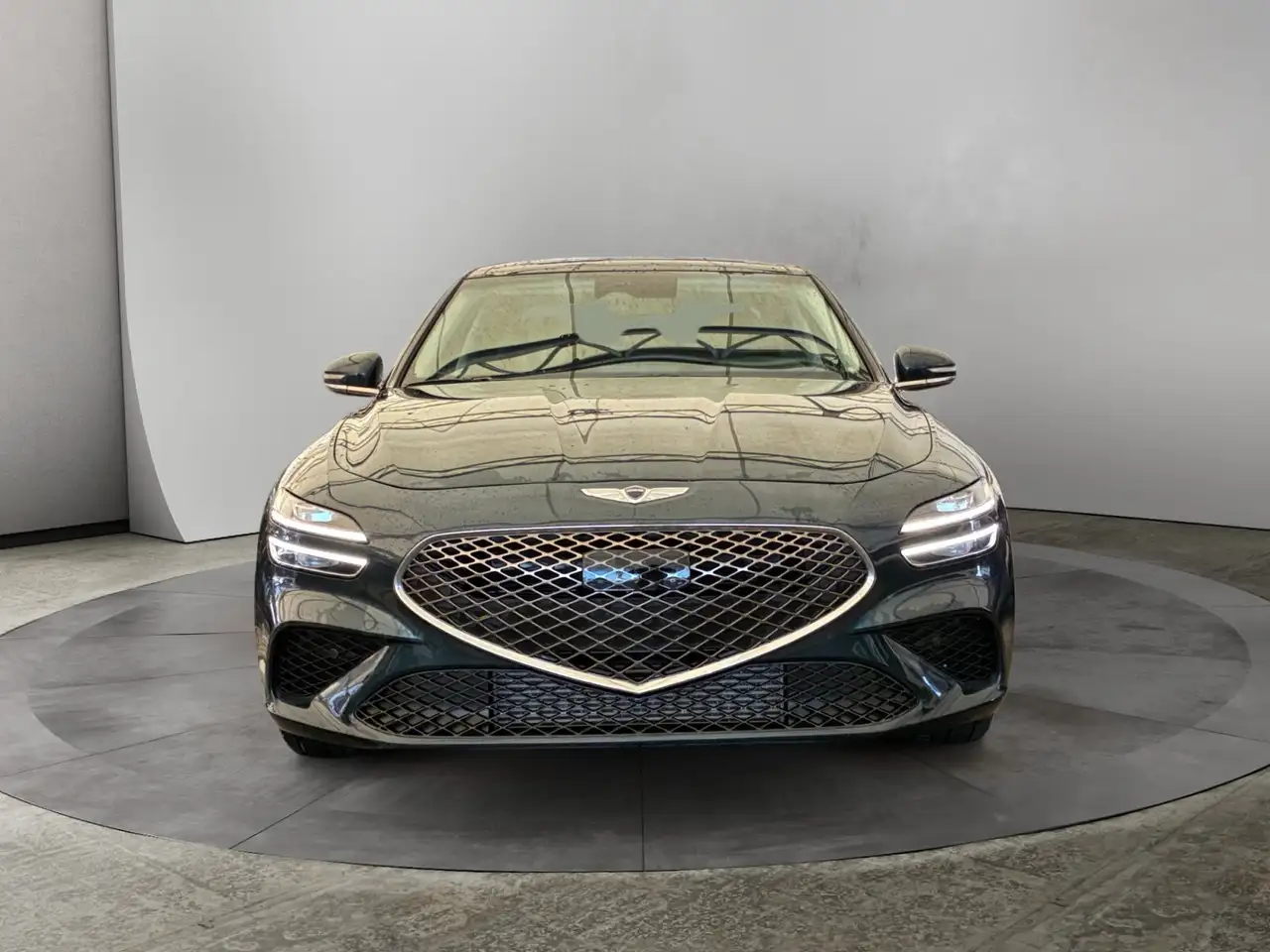 Genesis G70 снимка Genesis G70