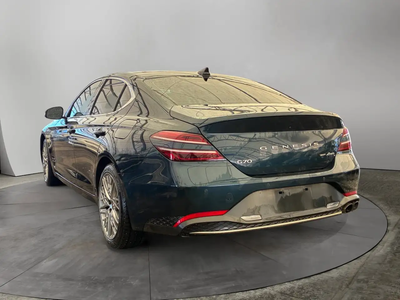 Genesis G70 снимка Genesis G70