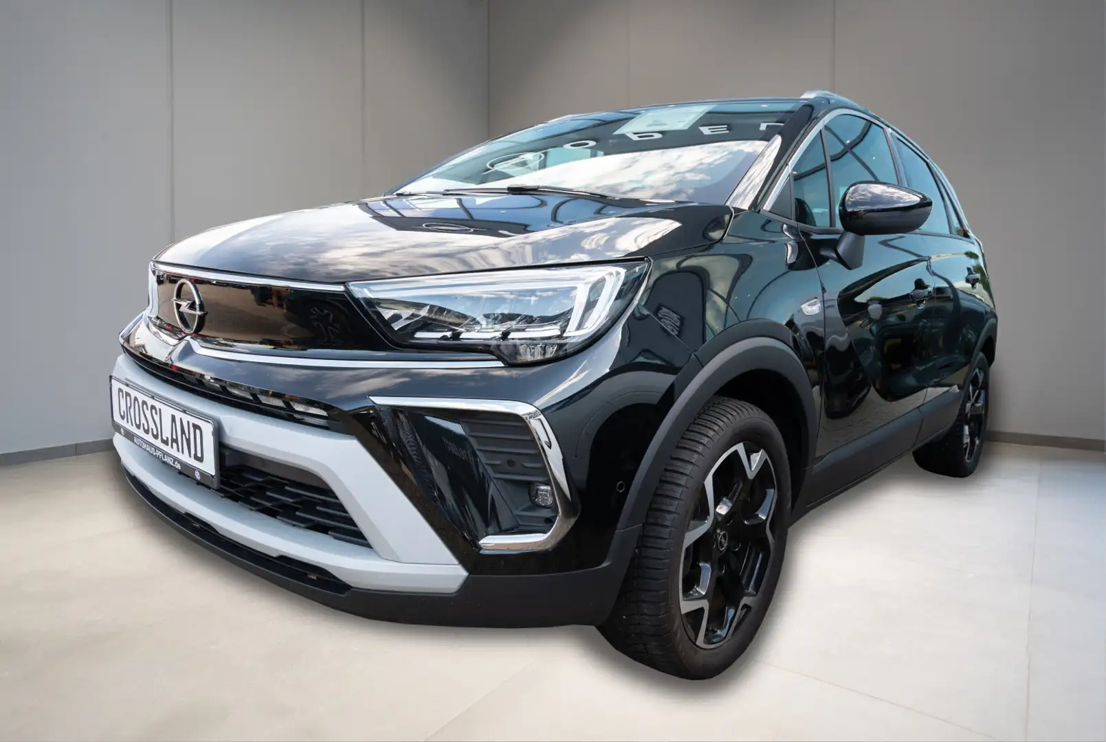 Opel Ultimate 1.2 Turbo 130 AT6 Noir - 1