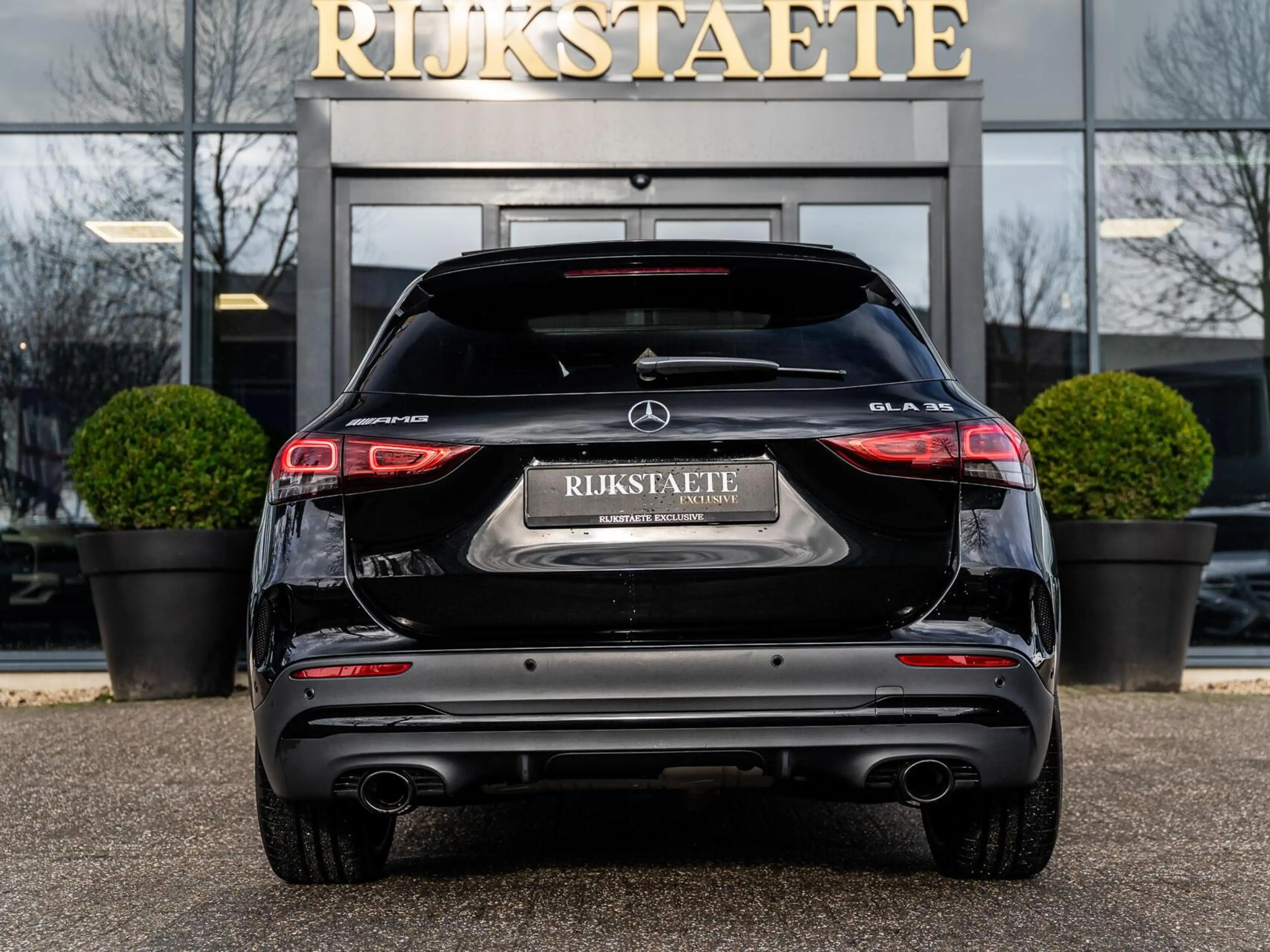 Mercedes-Benz GLA 35 AMG 4MATIC|PANO|SFEER|MEMORY|ACC|21'' — photo 8