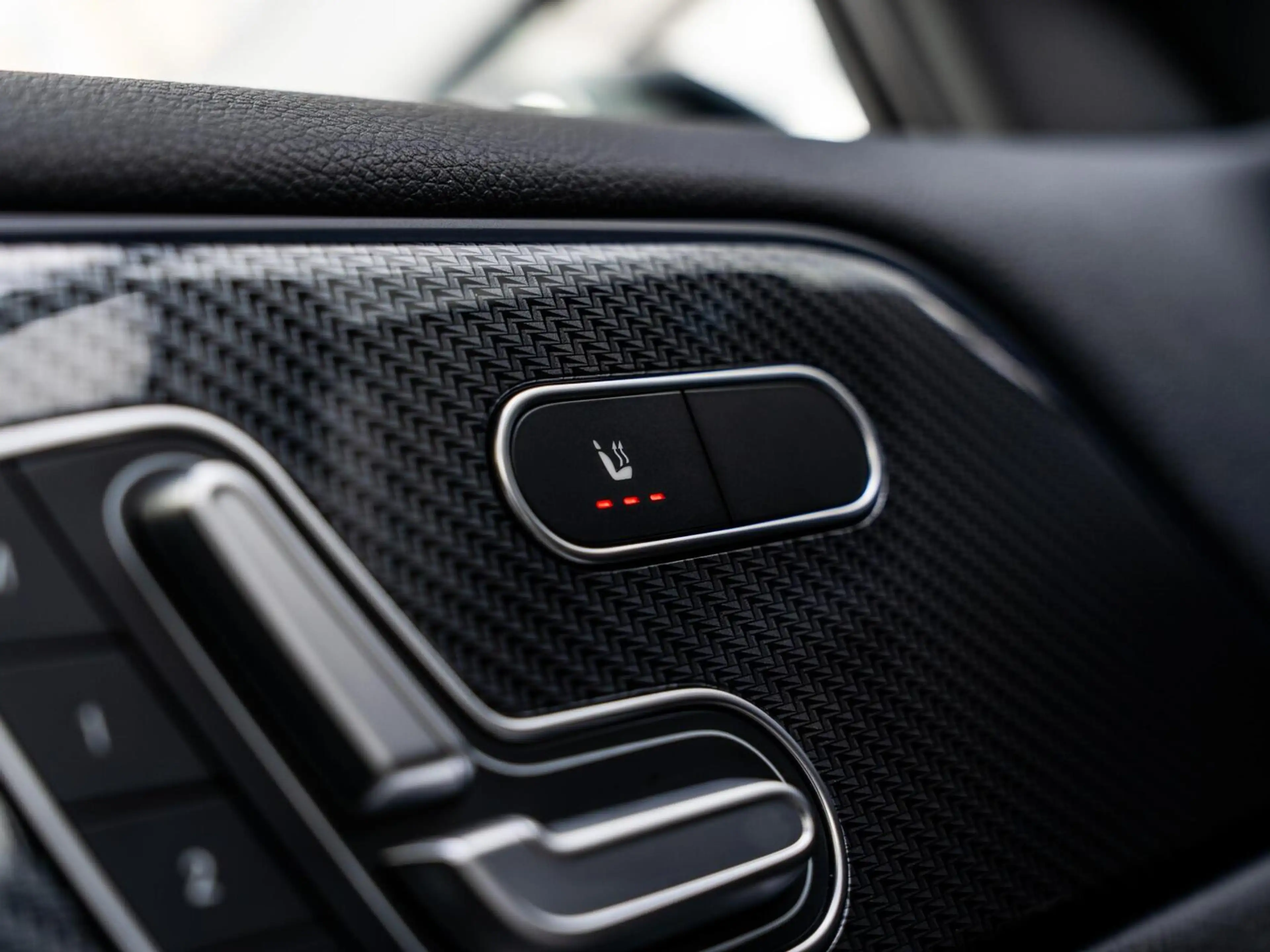 Mercedes-Benz GLA 35 AMG 4MATIC|PANO|SFEER|MEMORY|ACC|21'' — photo 14
