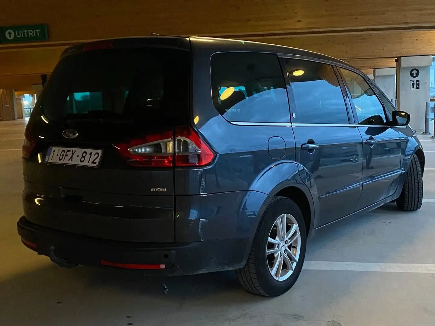 Ford Galaxy Galaxy 2.0 TDCi DPF Ghia Modrá - 2