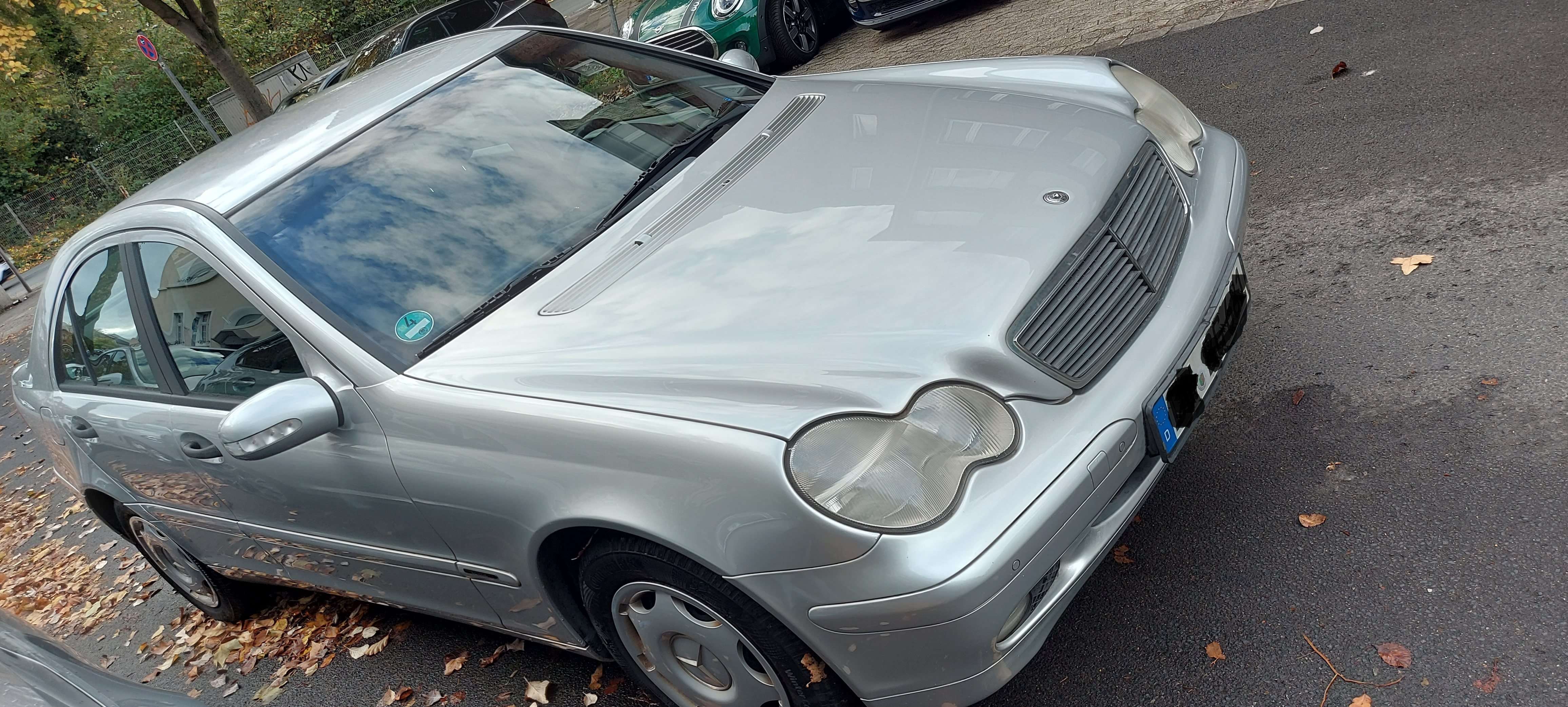 Second hand Mercedes Benz C-Class 180