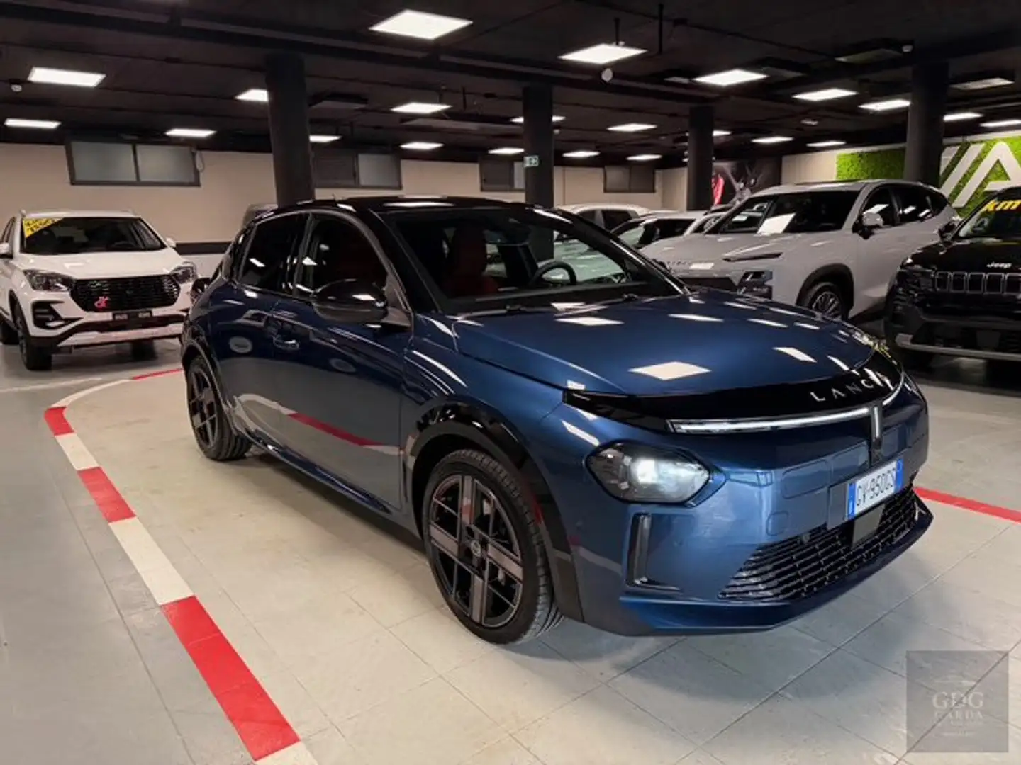 Lancia Ypsilon Ypsilon 54kWh LX 156cv Blau - 2