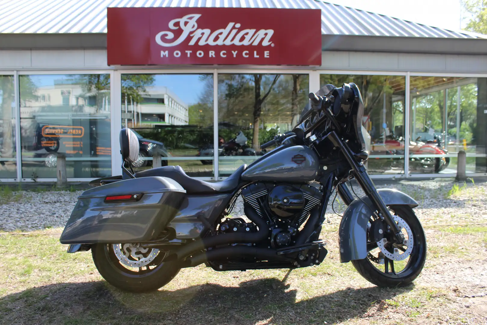 Harley-Davidson Street Glide FLHX Gri - 1