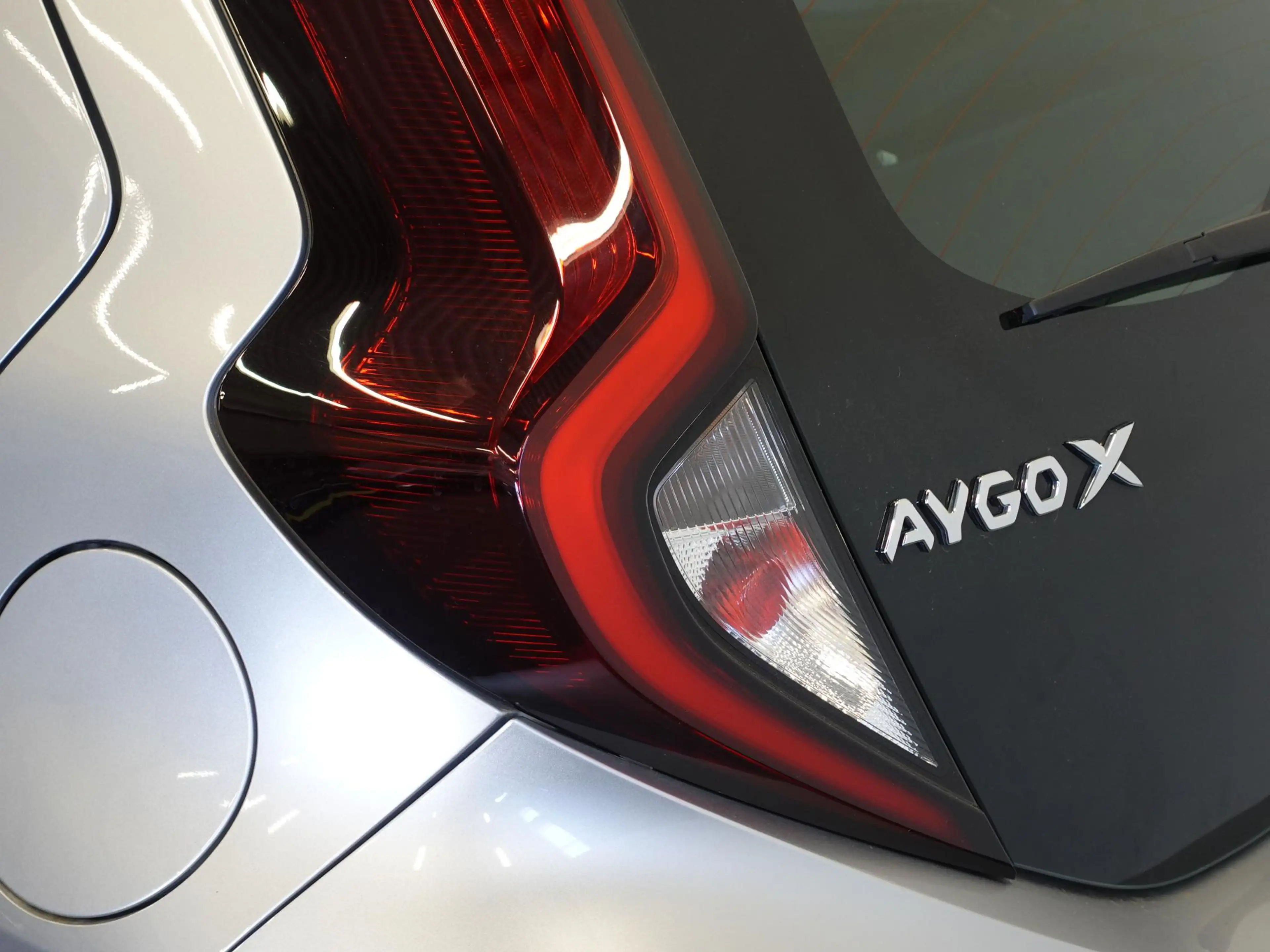 Toyota Aygo X 1.0 VVT-i S-CVT Automaat Play Airco Adaptive Cruis — photo 8