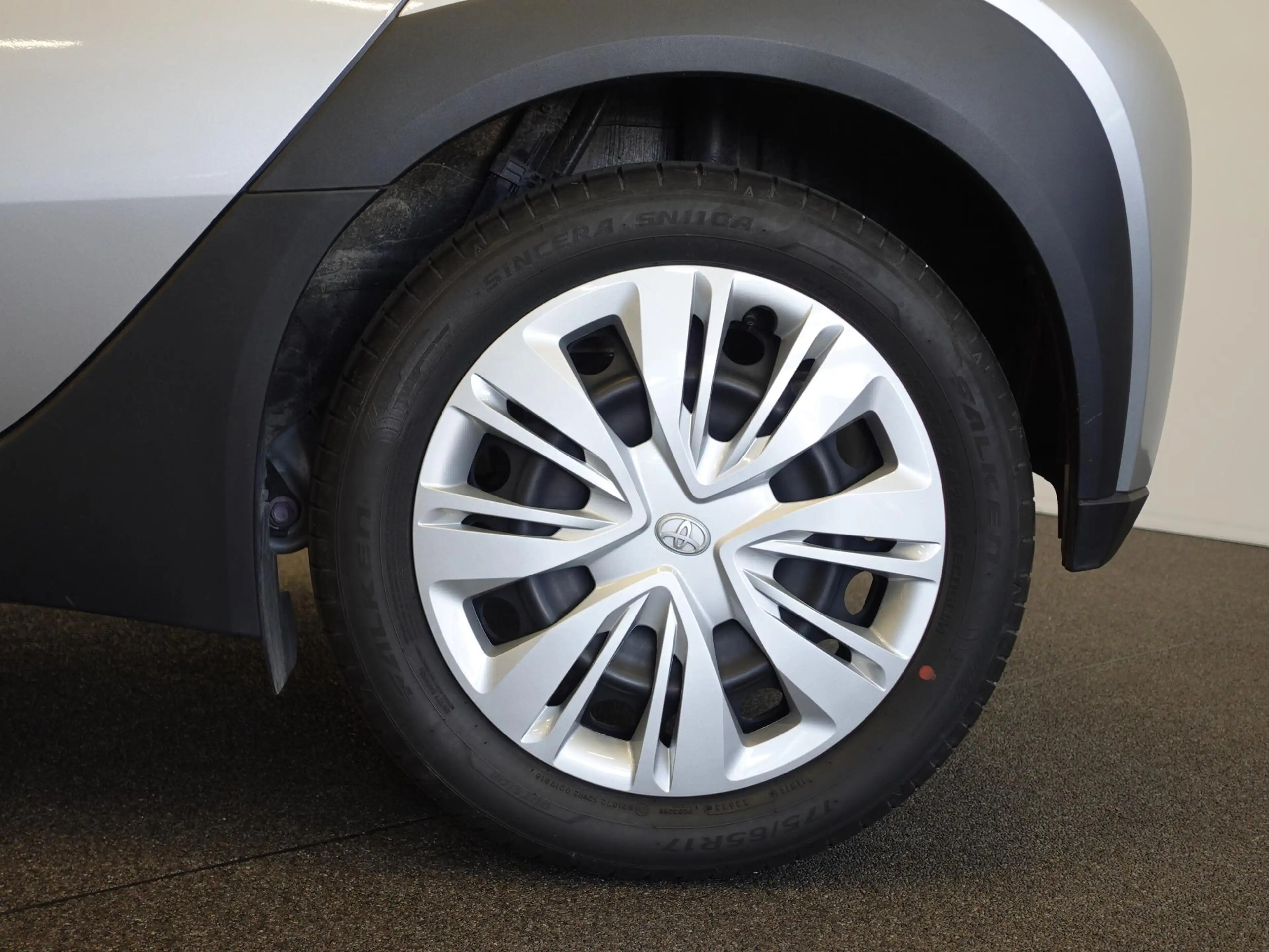 Toyota Aygo X 1.0 VVT-i S-CVT Automaat Play Airco Adaptive Cruis — photo 7