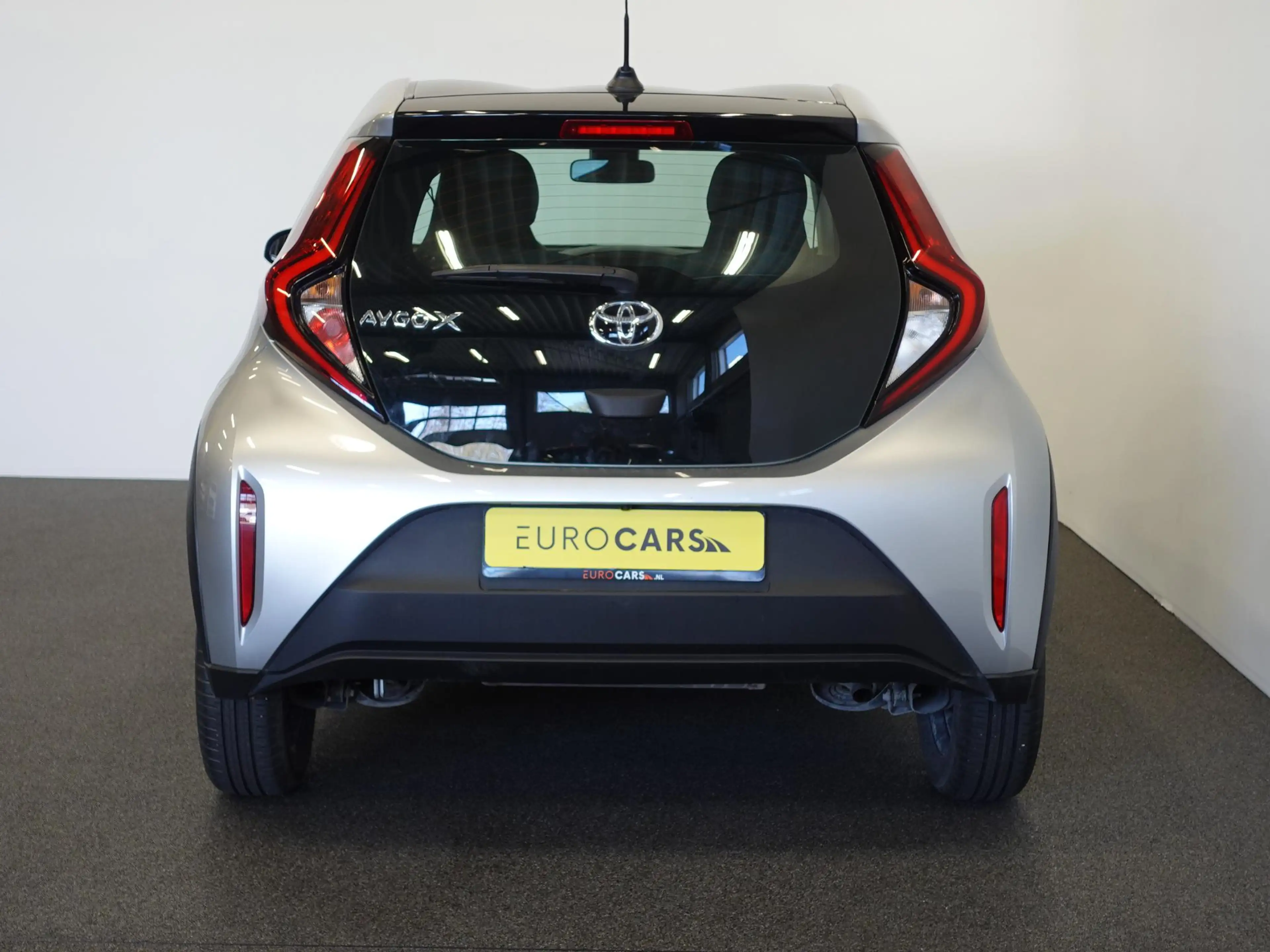 Toyota Aygo X 1.0 VVT-i S-CVT Automaat Play Airco Adaptive Cruis — photo 4