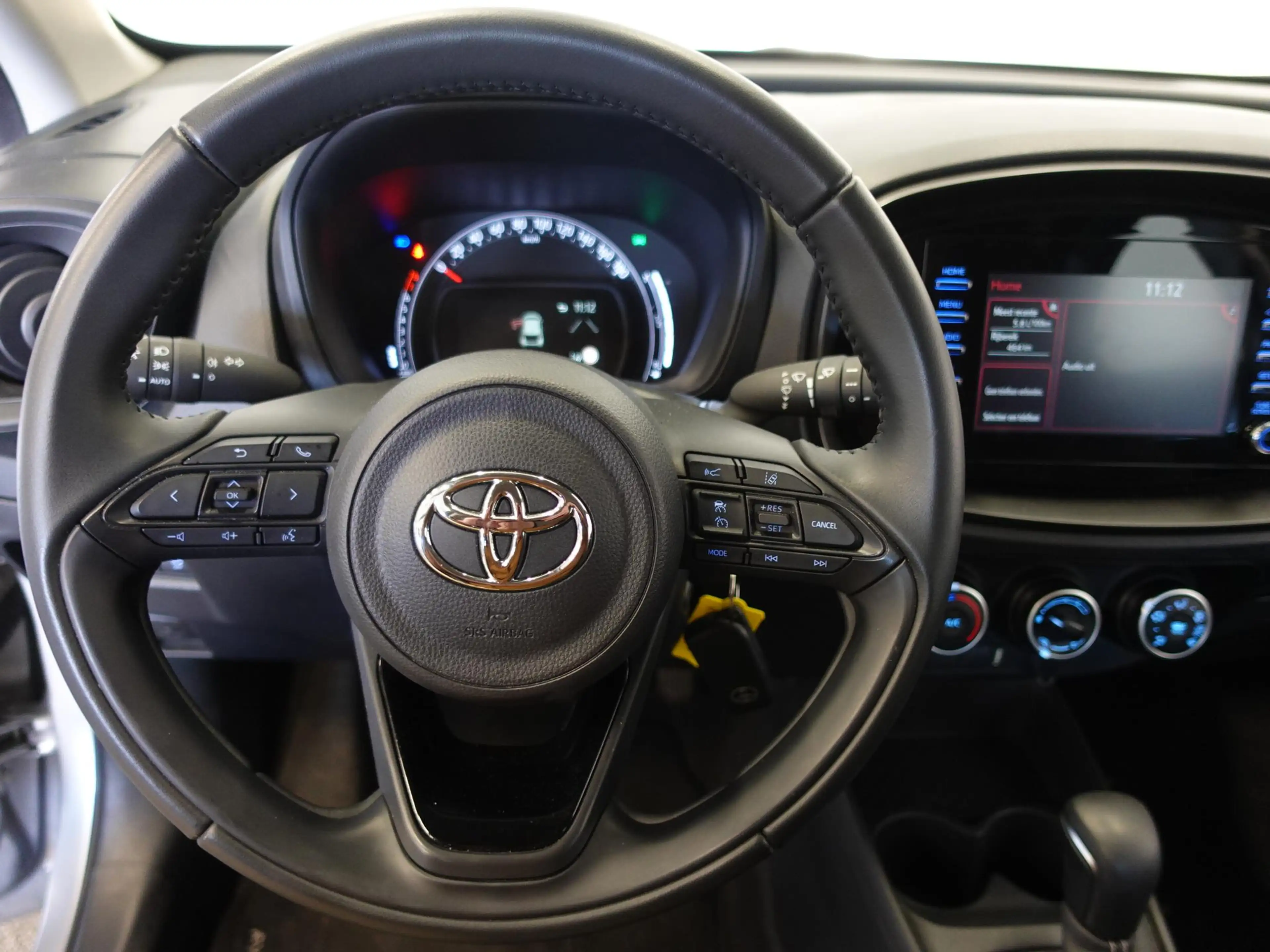 Toyota Aygo X 1.0 VVT-i S-CVT Automaat Play Airco Adaptive Cruis — photo 13