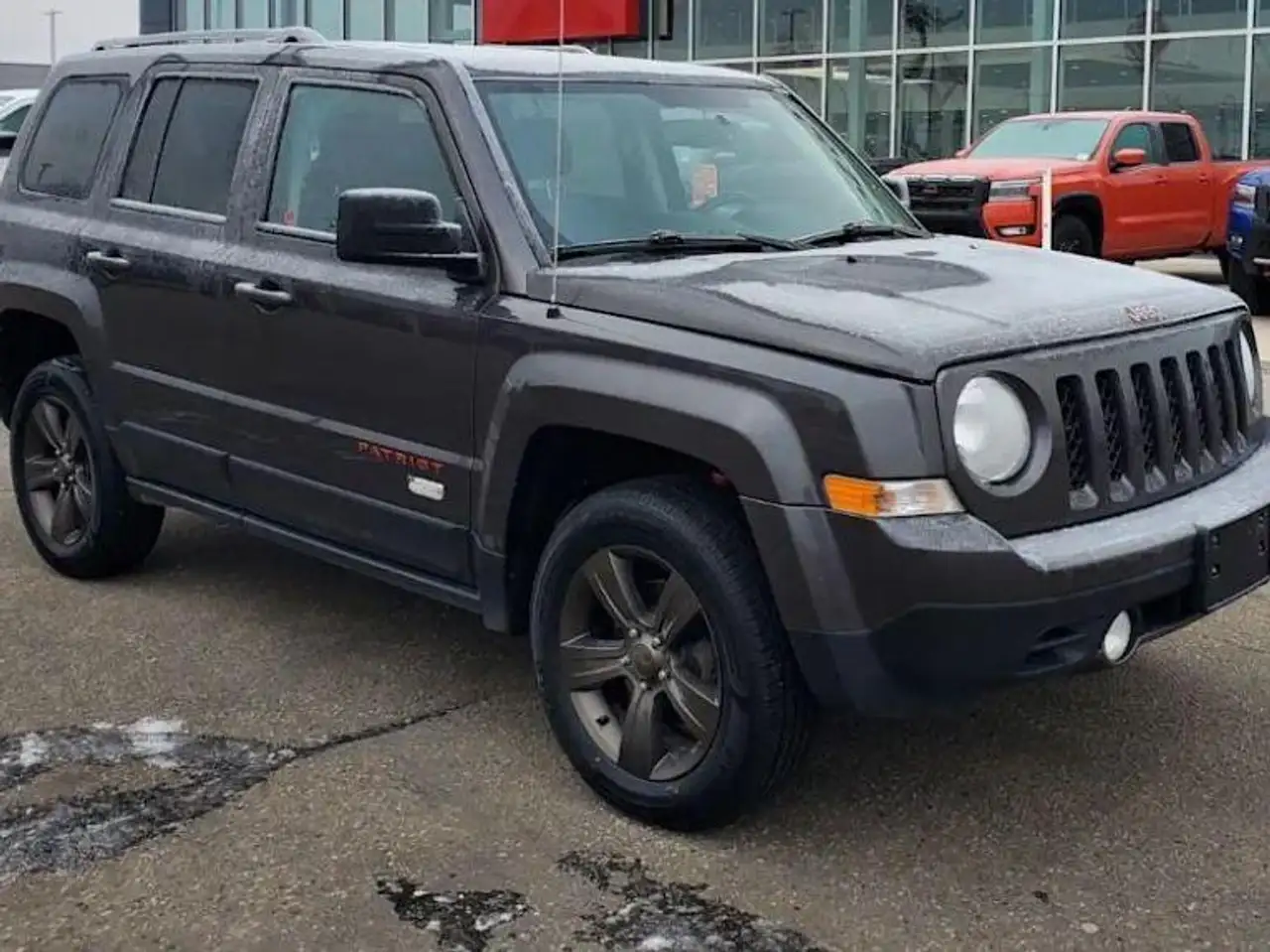 Jeep Patriot снимка Jeep Patriot