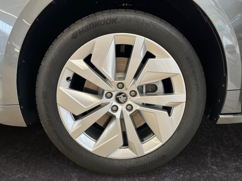 Skoda Enyaq Coupe Selection 85 PDC SpurH PDC AHK — photo 15
