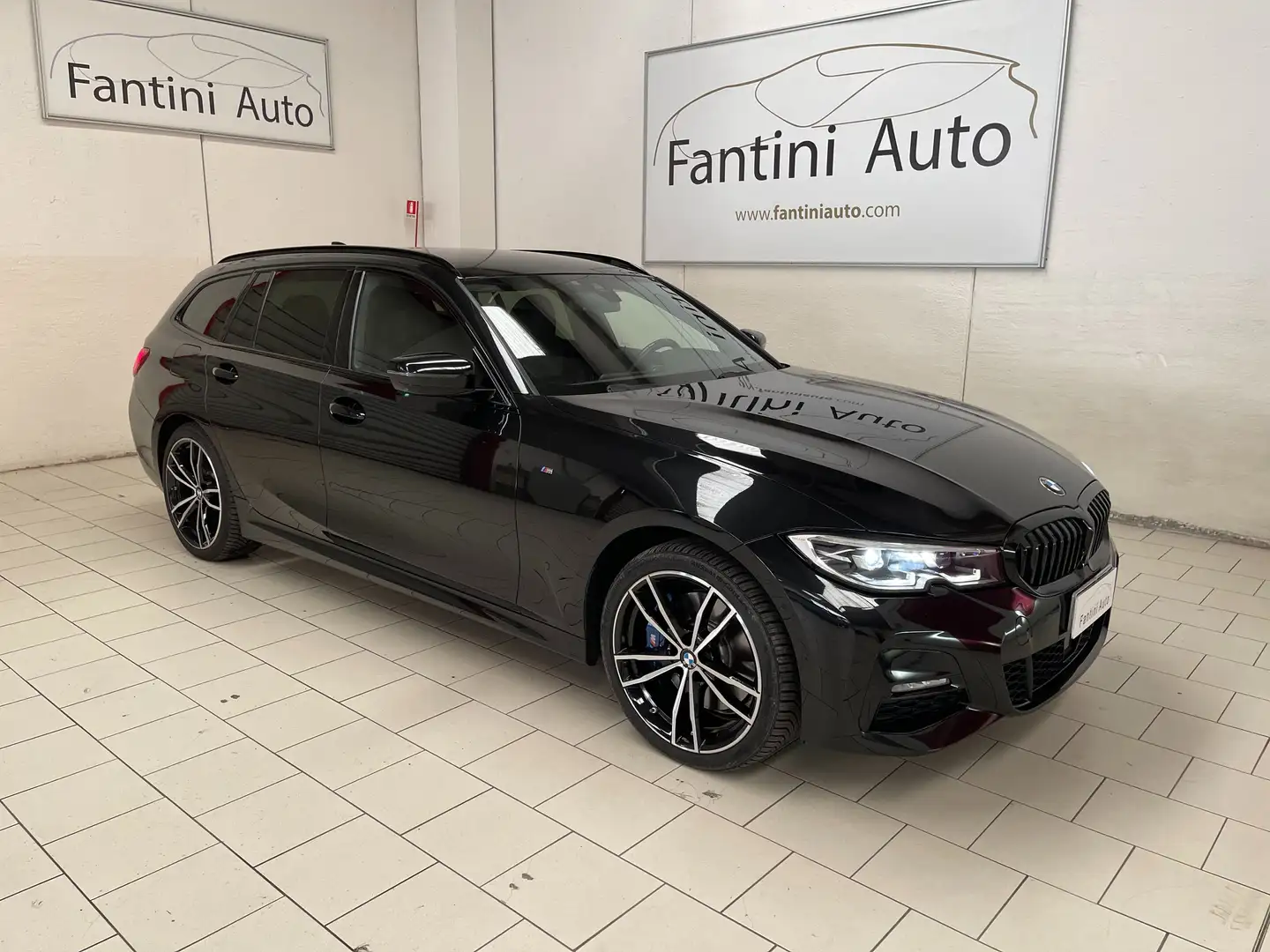 BMW 330 e xdrive Touring Msport auto-LEGGI SOTTO Zwart - 1