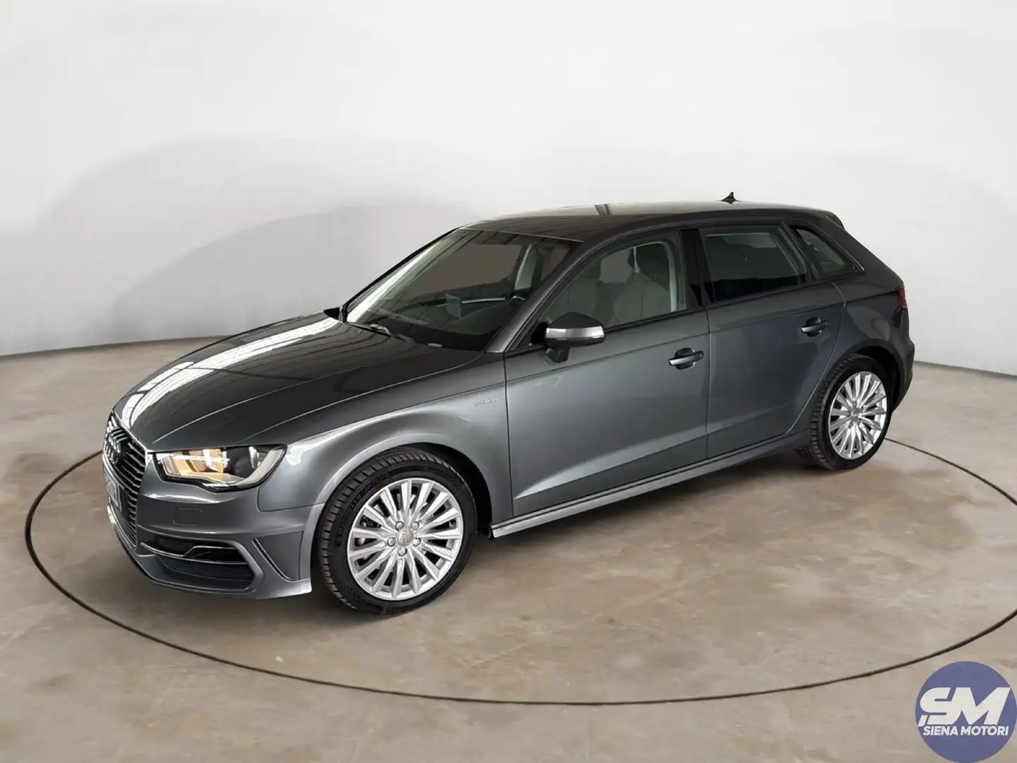 Audi A3 A3 SPB 1.4 TFSI e-tron S tronic Ambition Gris - 1
