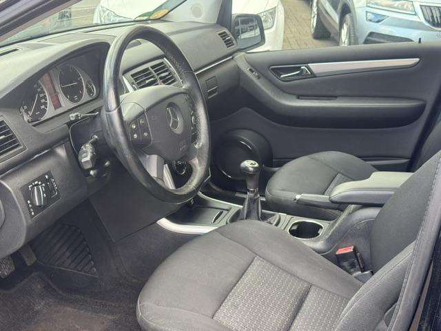 Mercedes-Benz B 200 Cdi 2009 photo 4