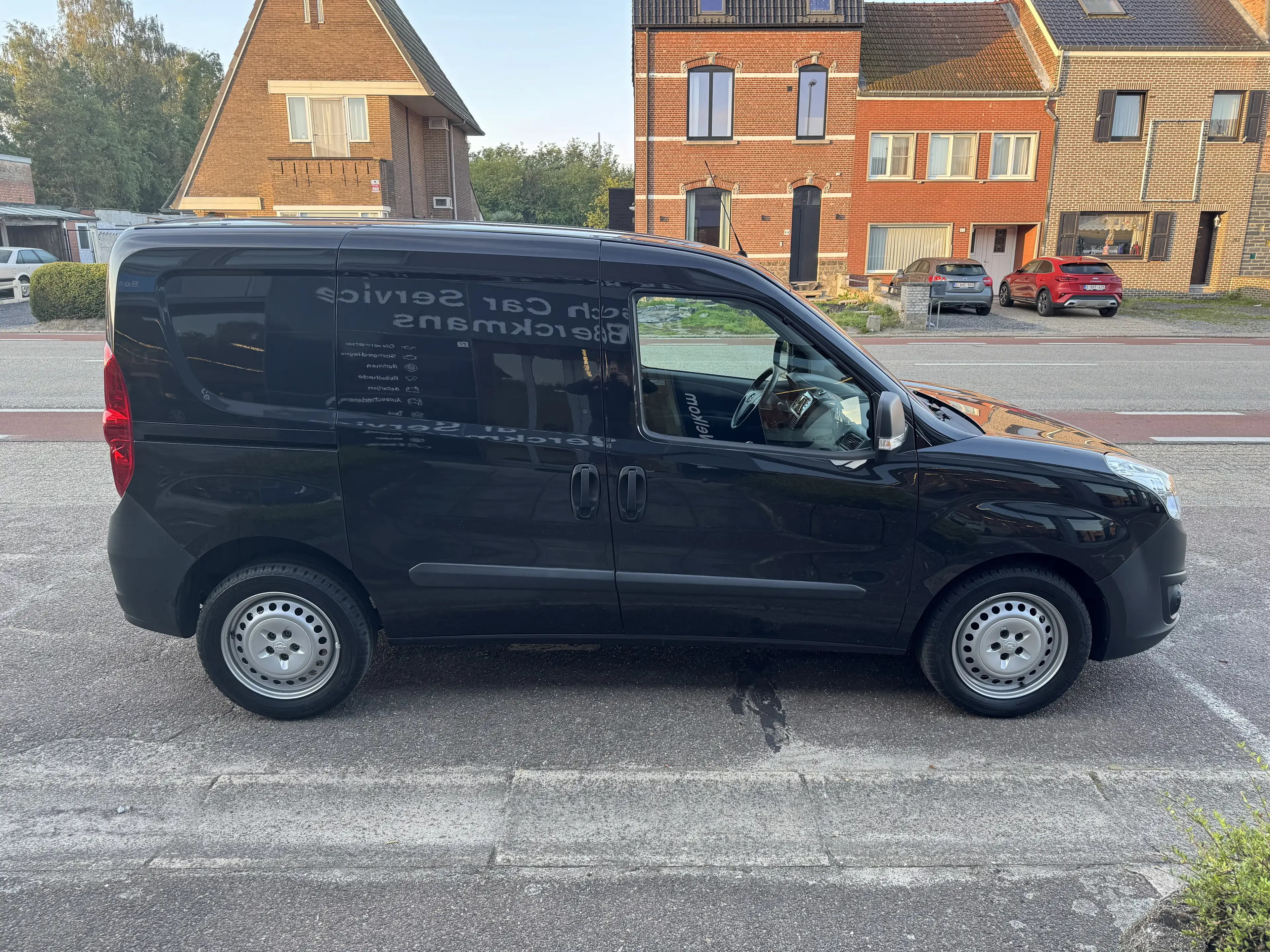 Opel Combo D Cargo 1.6CDTI 105PK — photo 3