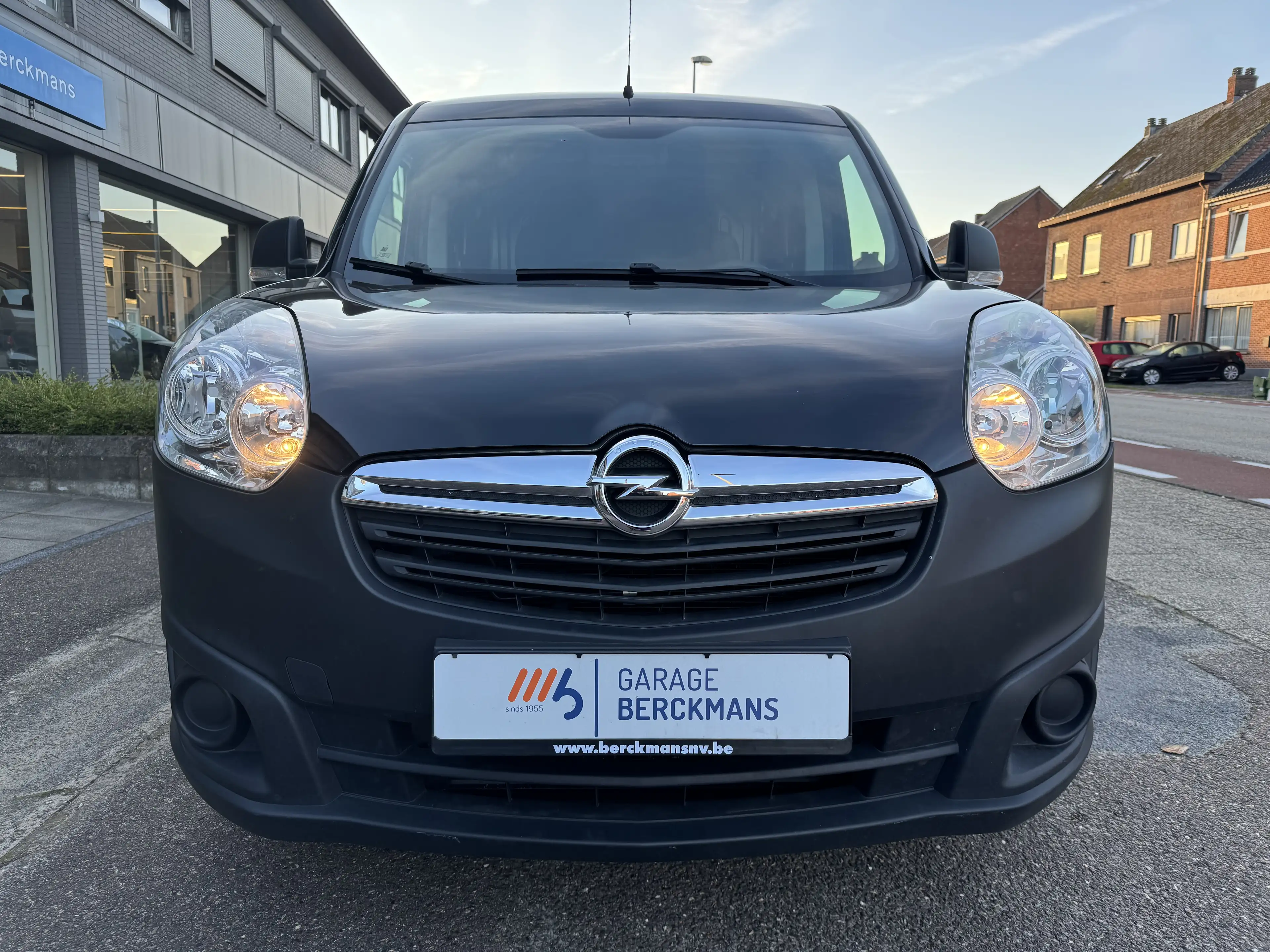 Opel Combo D Cargo 1.6CDTI 105PK — photo 2