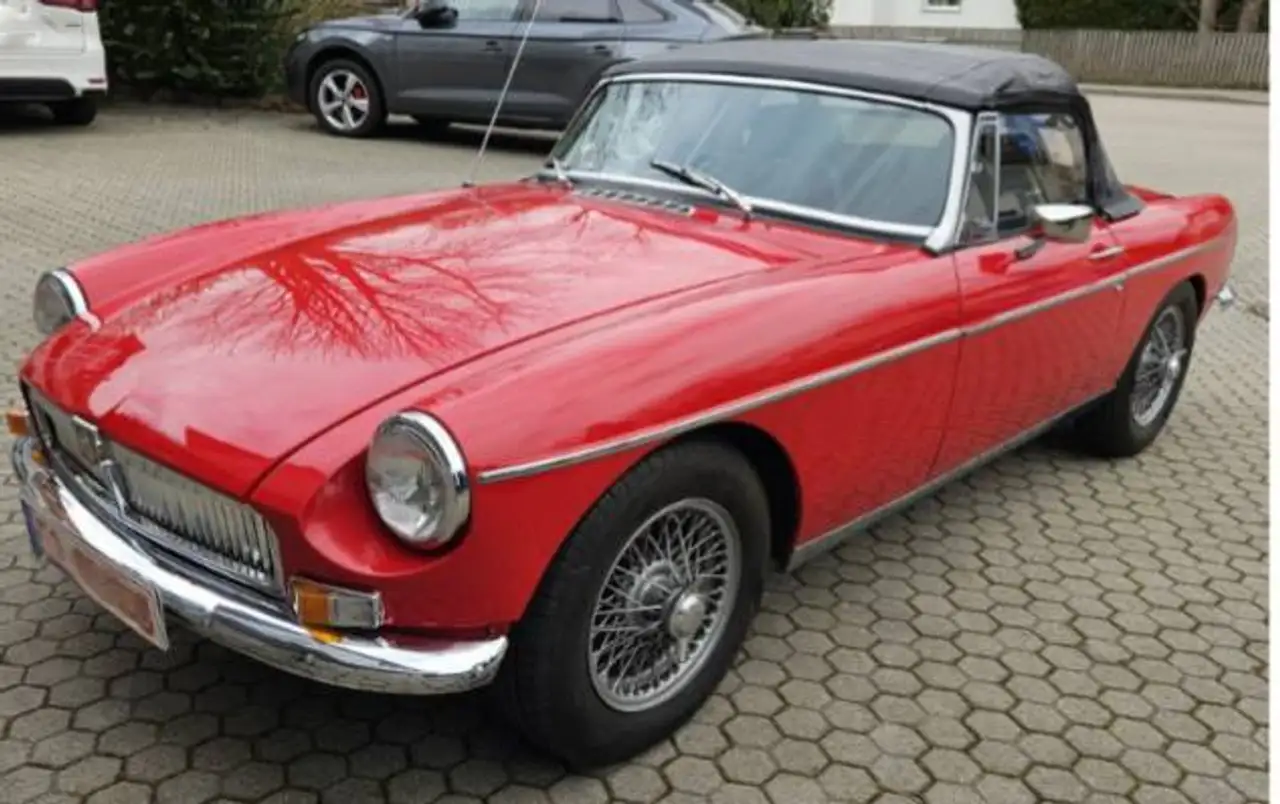 MG MGB Overdrive Chrom Roadster, foto 2