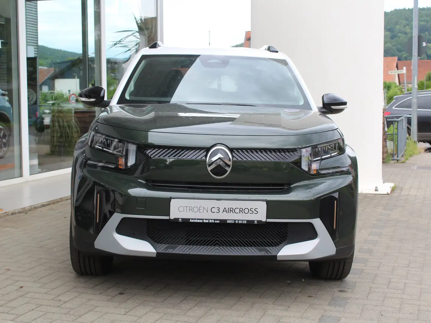Citroen C3 Aircross ë 113 PLUS -44kWh- Zielony - 1