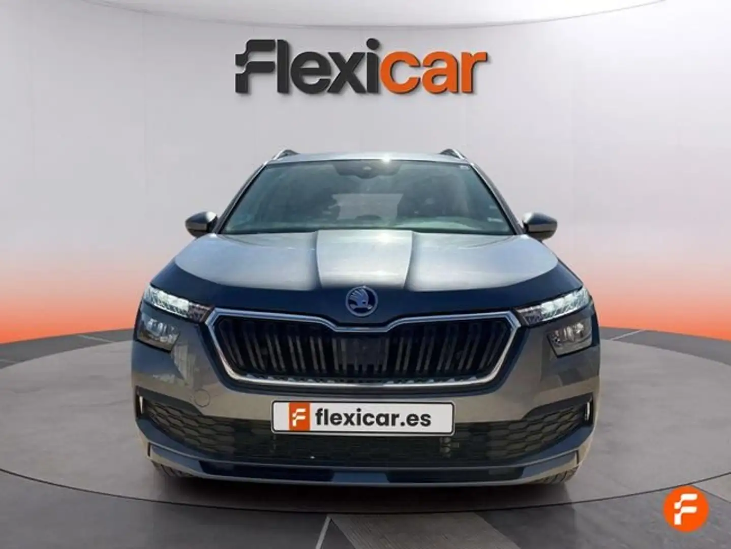 Skoda Kamiq 1.5 TSI Selection Gris - 2