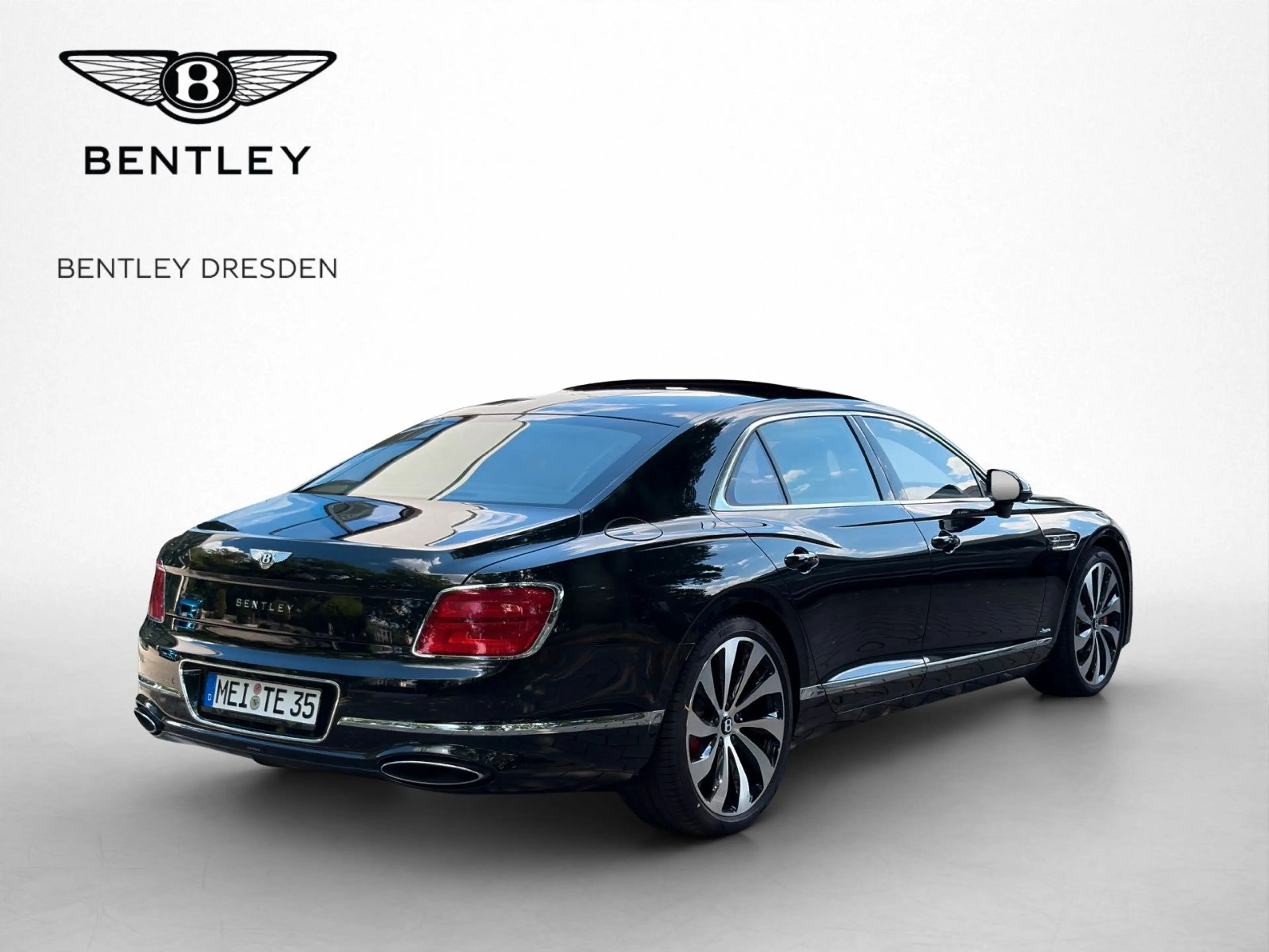 Bentley Flying Spur Azure — photo 6