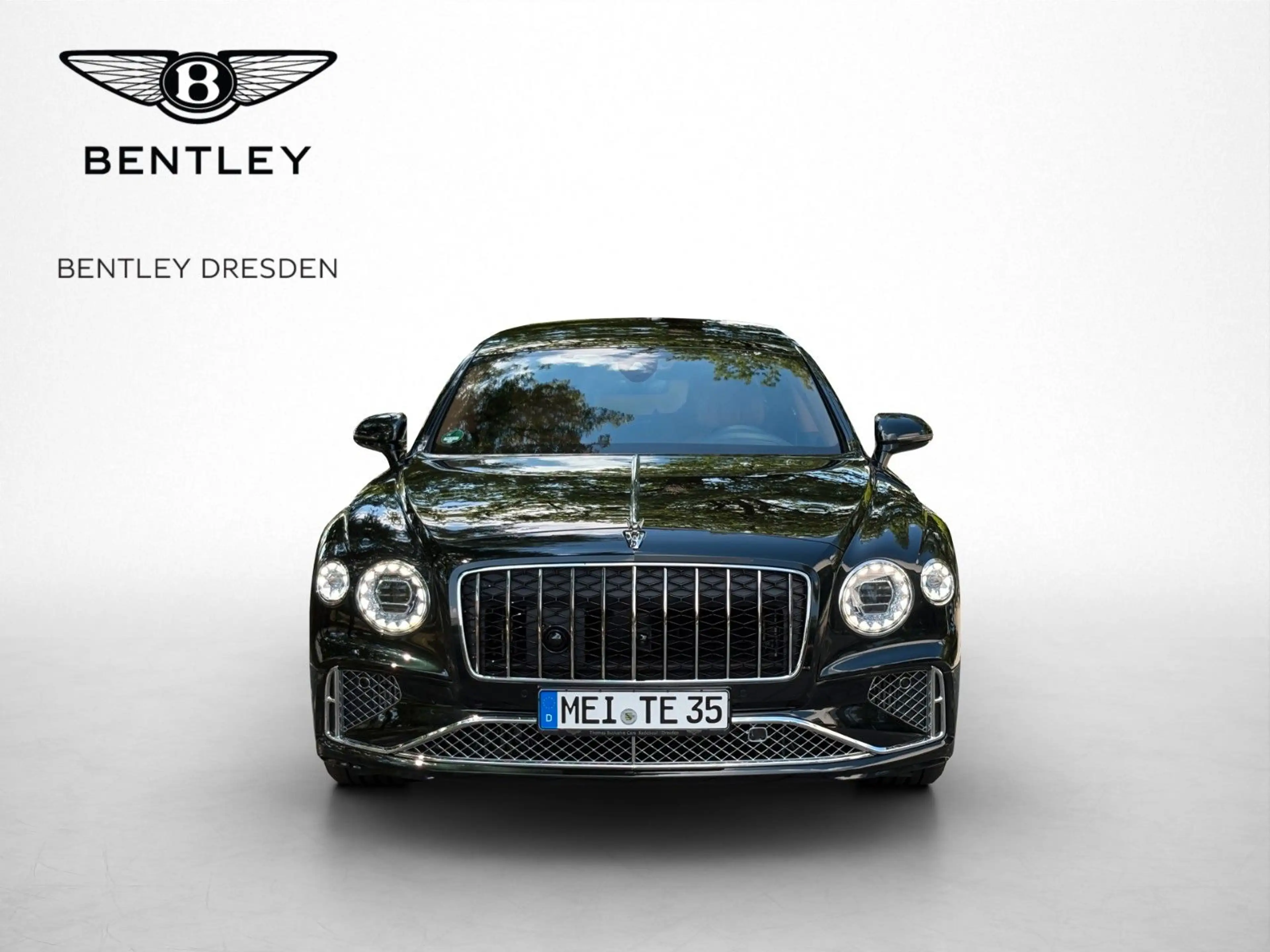 Bentley Flying Spur Azure — photo 2