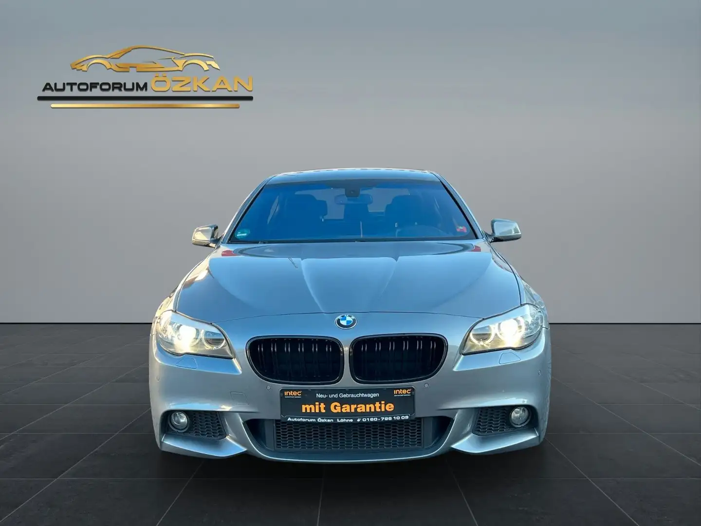 BMW 530 d Limo. M Sport Kamera-Lenkradheizung-Navi Grau - 2