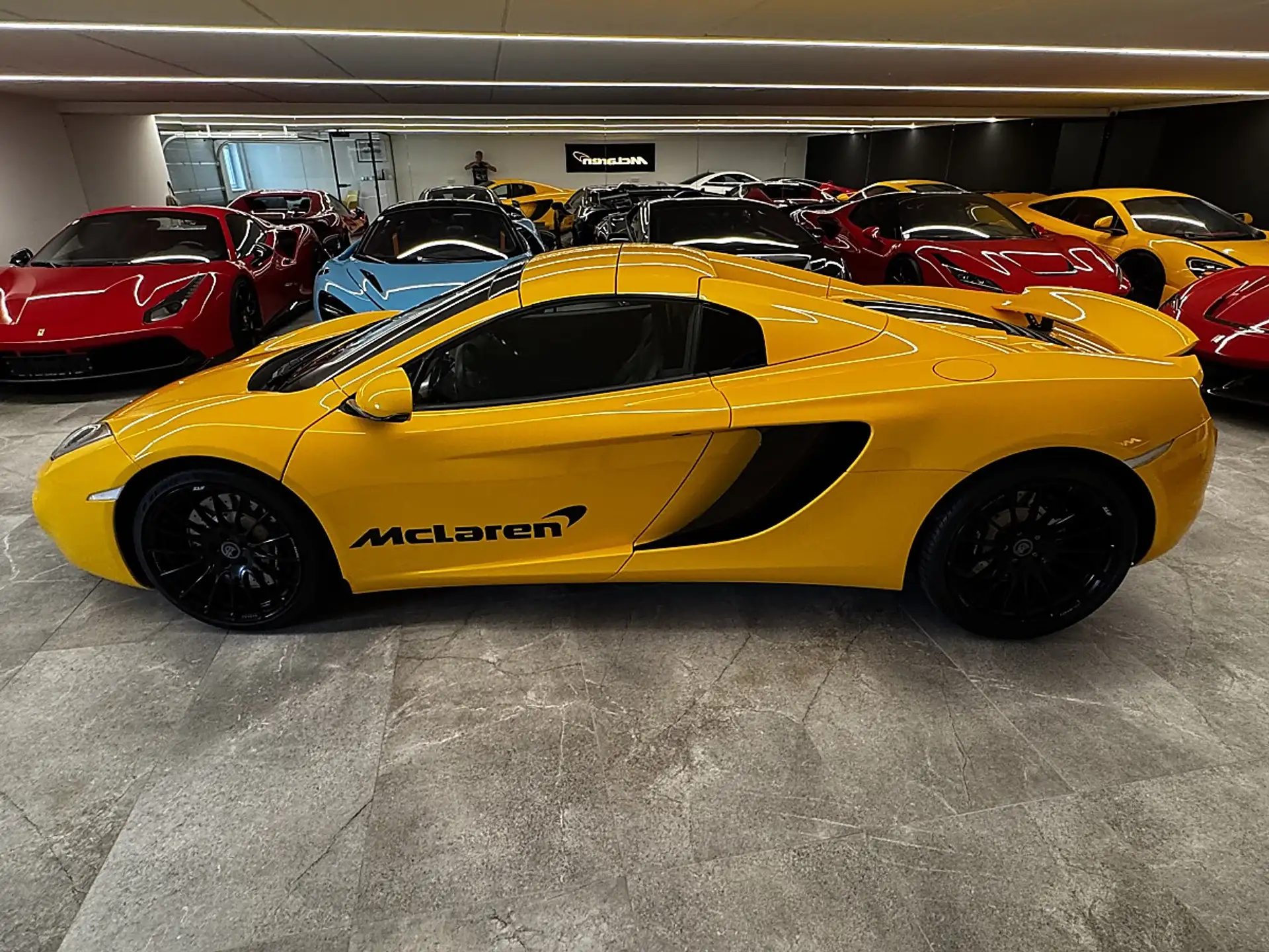 맥라렌 MP4-12C 12 C Spider 2013 노랑 사진 6