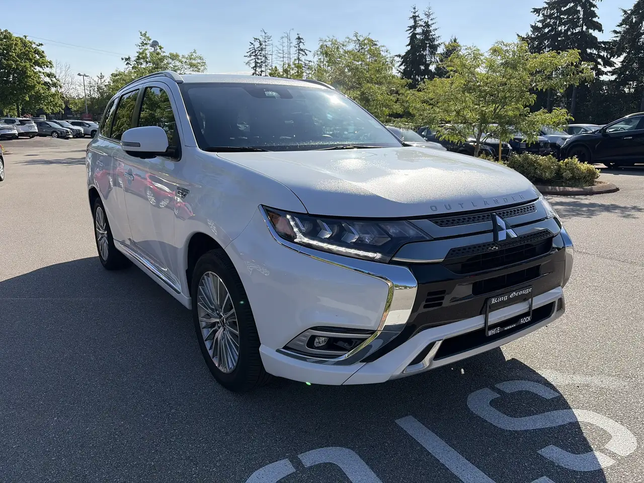 Mitsubishi Outlander снимка Mitsubishi Outlander