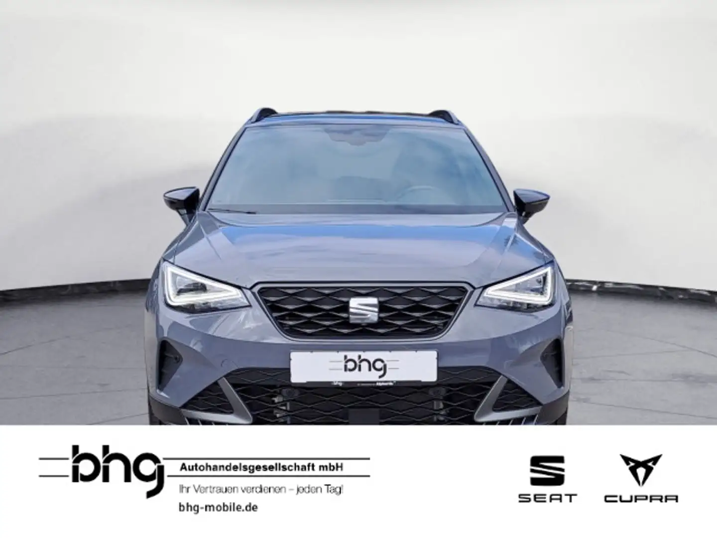 SEAT Arona FR Black Edition 1.0 TSI  7-Gang-DSG Grau - 2