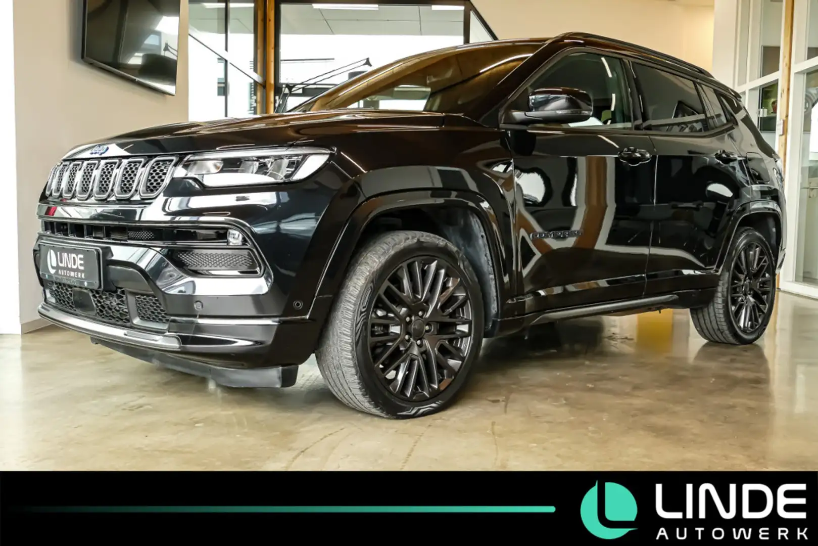 Jeep Compass S Plug-In Hybrid 4WD |NAVI|ACC|ALPINE Schwarz - 1