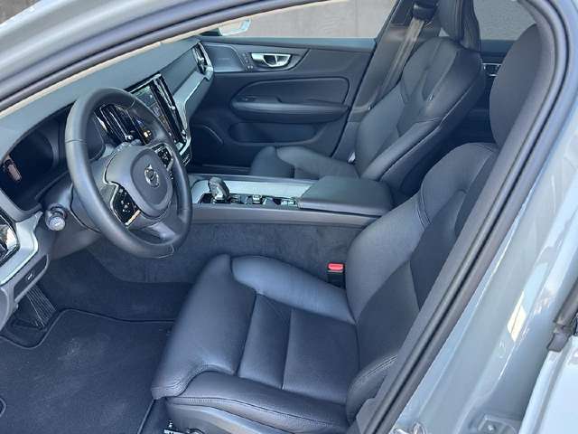 Volvo V60 Cross Country B4 AWD Diesel Plus