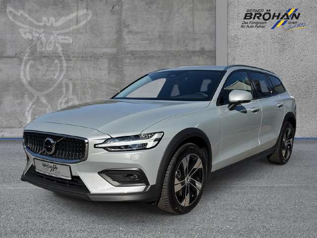 Imagine Volvo V60 Cross Country B4 AWD Diesel Plus