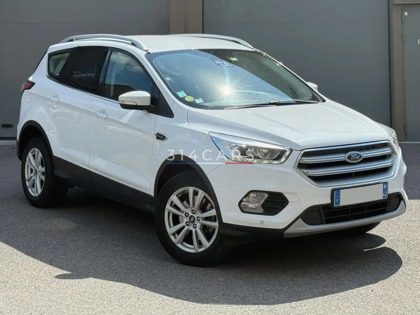 Ford Kuga Kuga 1.5 TDCi 120 Blanc - 1