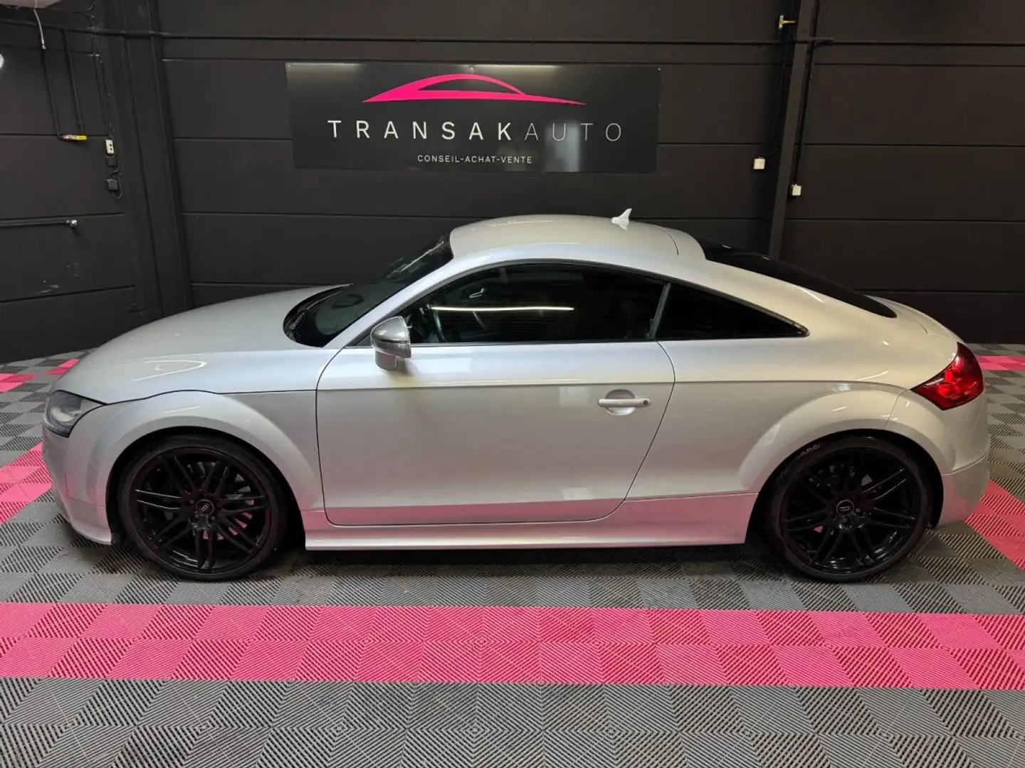 Audi TTS 2.0 TFSI 272cv Quattro S-tronic Carnet d'entretien Factures Distribution ok Gris - 2