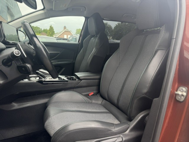Peugeot 5008 2.0 HDI Allure - 7 pers.-Trekhaak-LED-Keyless — photo 17