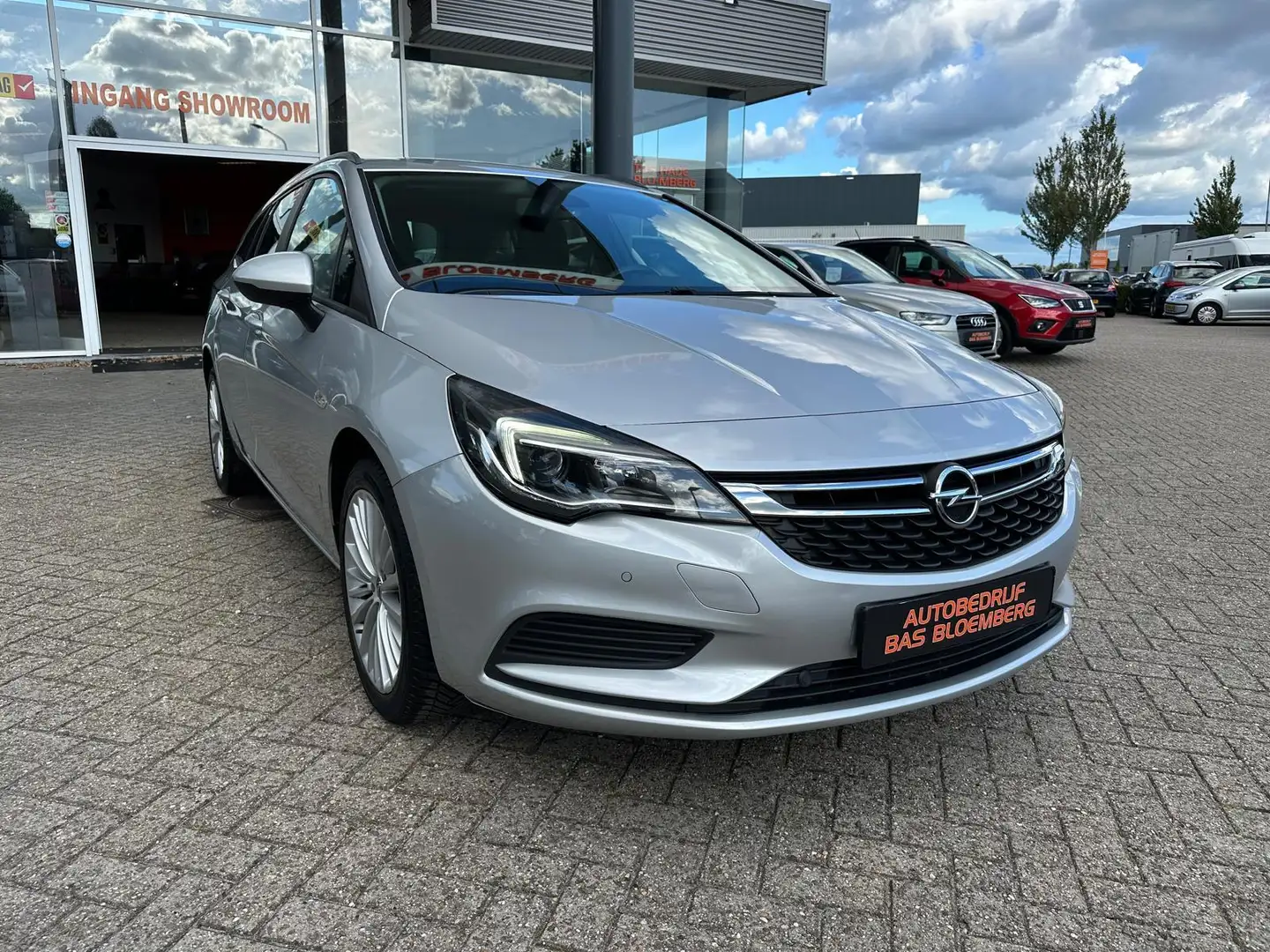 Opel Astra Sports Tourer 1.6 CDTI Innovation, Navi, Pdc, Trek Grijs - 2