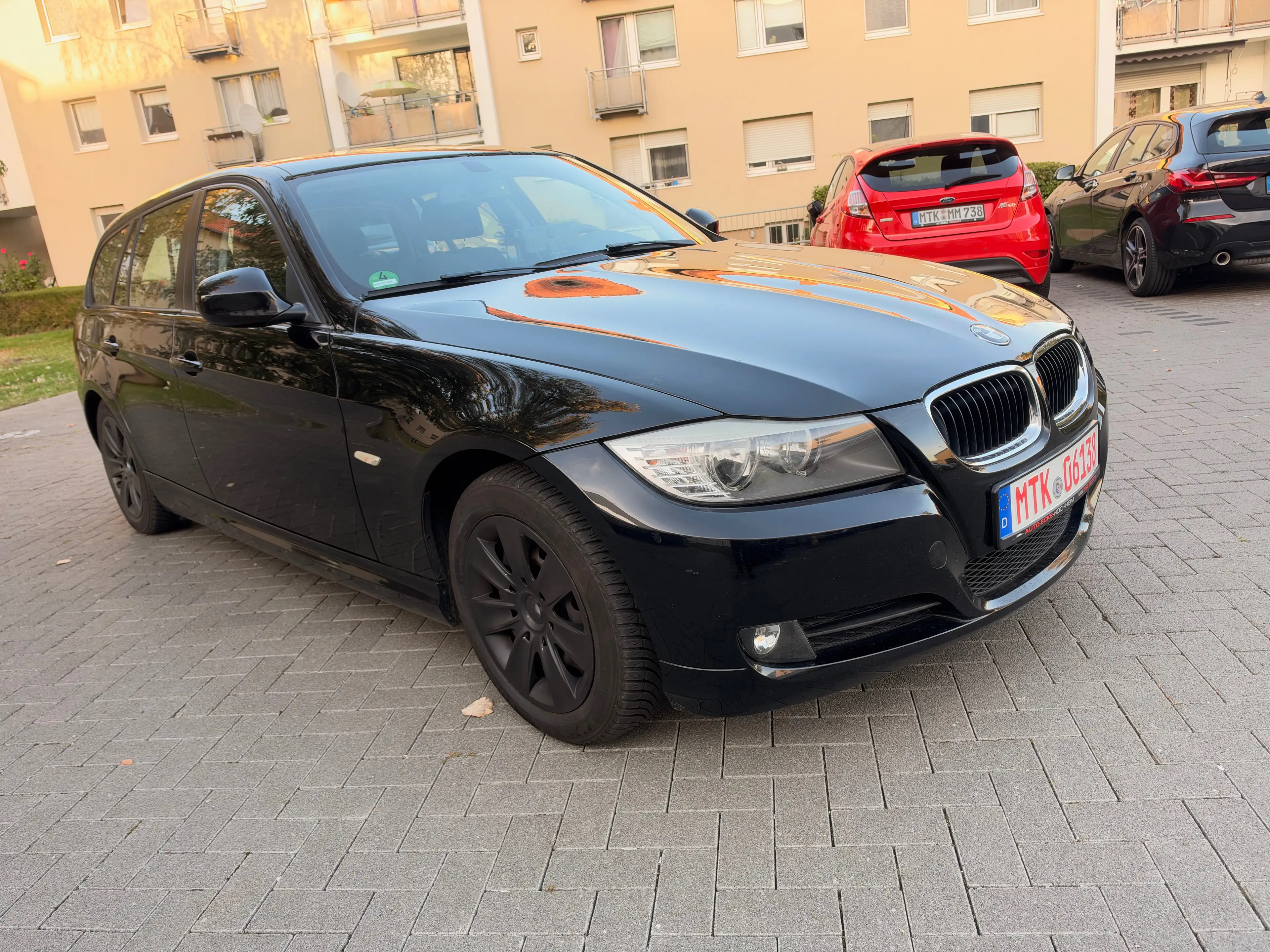 BMW 318 318 i TÜV NEU Kamera Allwetterreifen — photo 9